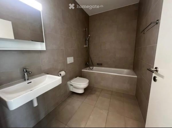 Bel appartement 2.5pcd Rez de chaussée avec grande terrasse 2