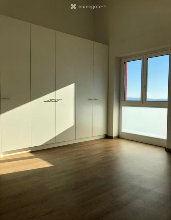 Location de 4,5 pièces avec vue sur le lac à Neuchâtel 3