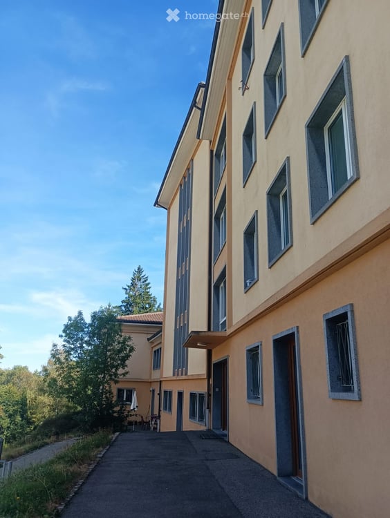Appart. 2 pièces. 1'100 CHF. St-Loup Pompaples 1