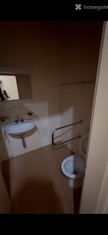 SOUS-LOCATION 2 Mois Servette 5