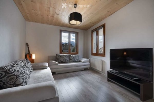 Disponible au 1er octobre - Appartement 4 pces à Collombey 1