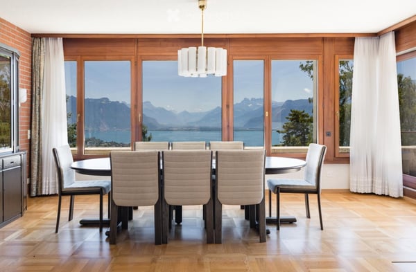 Prestigious Estate with Panoramic Lake Views Chardonne 2
