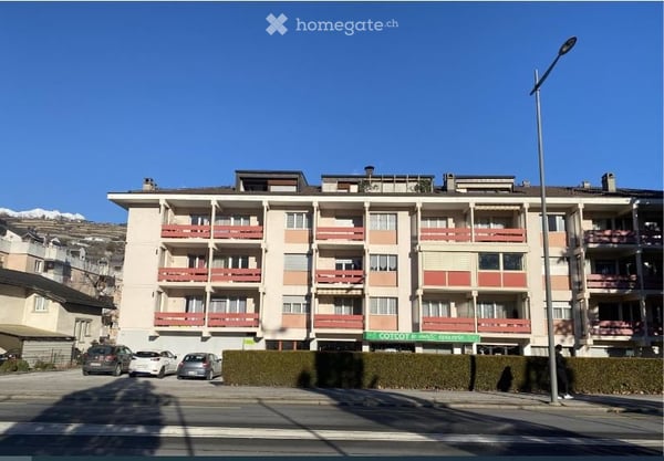 À louer Bel appartement 2½ pièces à Sion (130 m²) rénové 1