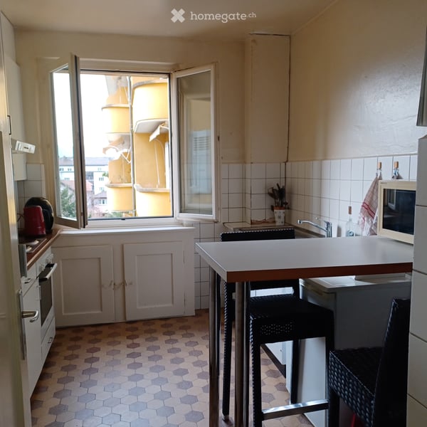 Chambre spacieuse à sous-louer 1er octobre 6