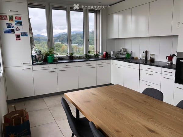 Appartement moderne de 3.5 pièces (90 m²) à Marly 2