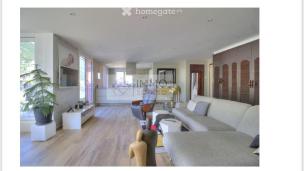 Attique  (Charges comprises)   / Bureau / Loft / Appartement 4