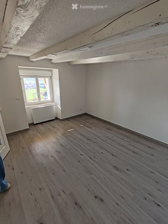 Appartement 4 pièces avec terrasse et jardinet Courtedoux 1