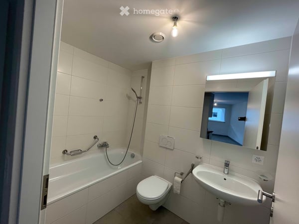 Appartement 1.5 pièces avec grand balcon / vue sur montagnes 3