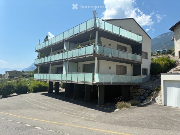 Bel appartement de 2.5 pièces avec grande terrasse à Vuisse 1
