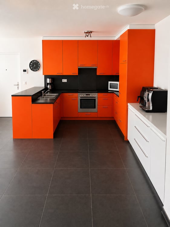À louer Appartement 2.5 pièces à Sion, proche de la gare 2