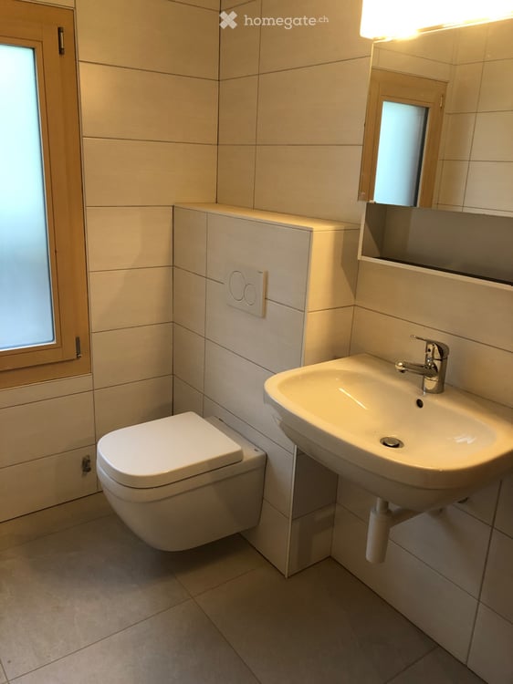 Appartement à louer 3,5 pièces à Troistorrents 3