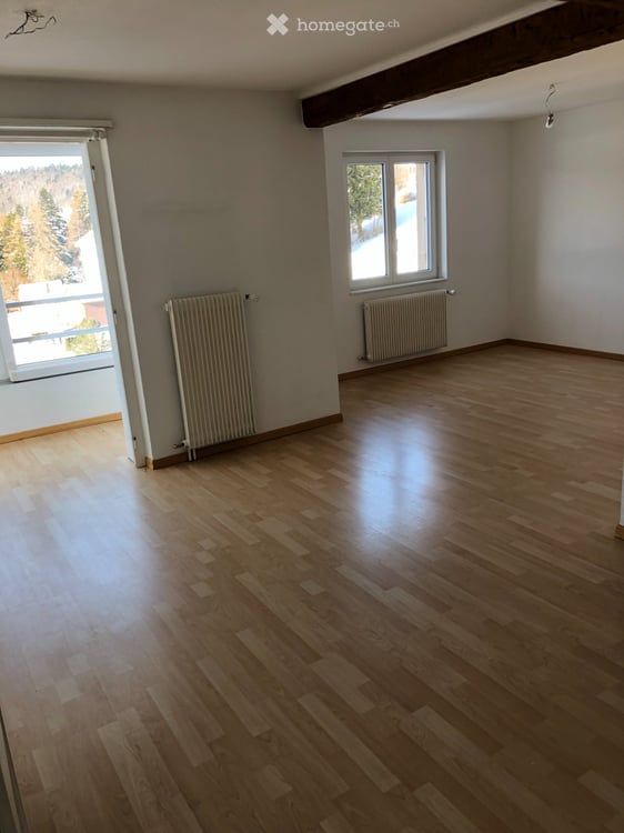 Bel appartement de 3.5 pièces dans un petit immeuble
