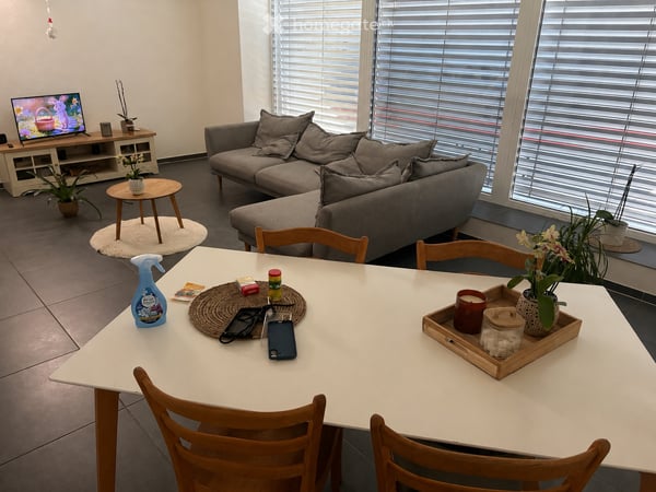 À louer joli appartement date à convenir 1