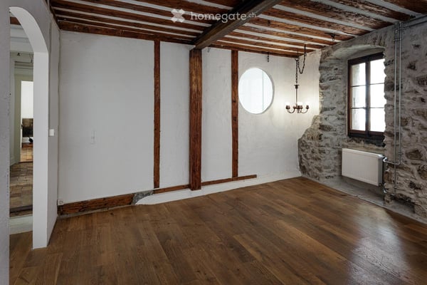 Appart. 4 pièces Maison vigneronne du 17e vieille ville 2