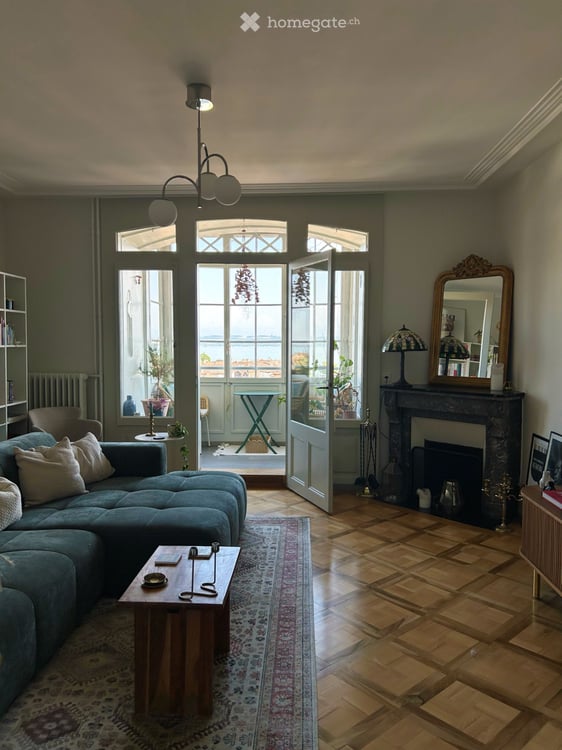 Unique appartement de 5 pièces au centre-ville de Neuchâtel 1