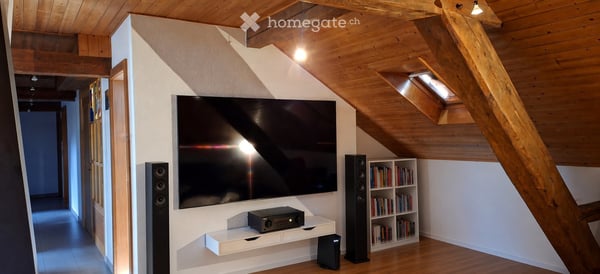 Spacieux 4 pièces sous les toits env. 130 m² 3 chambres 2