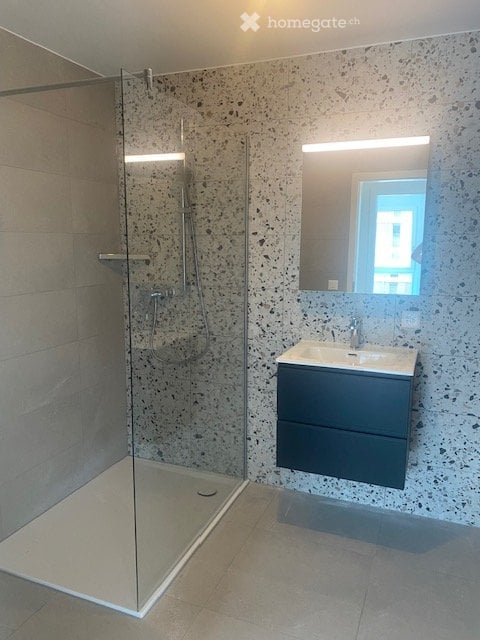 2,5 pièces neuf 2280 CHF total 3