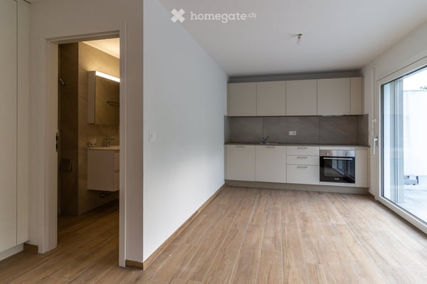 À louer Studio neuf de 45 m² à Botyre 4