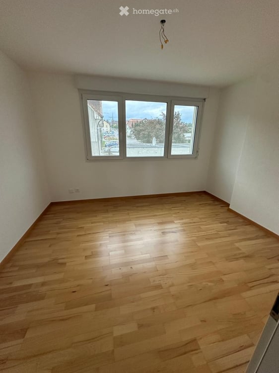 Appartement lumineux de 3.5 pièces dans un immeuble calme 3