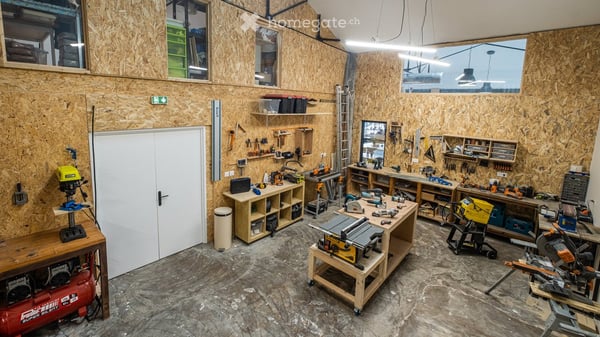Atelier-bureau à 40' de Lausanne ouest