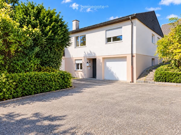Zu vermieten - Haus mit Garten, Terrasse und Garage 1