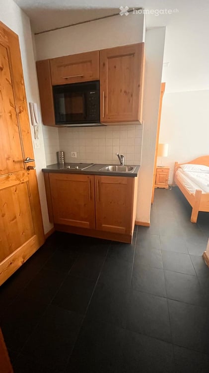 Val-dIlliez 2.5p + studio attenant -2 logements ou ensemble 12