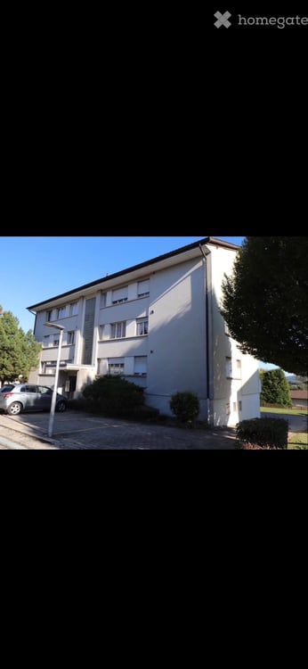 Grand 2,5 pièces à St-Aubin (FR) 1
