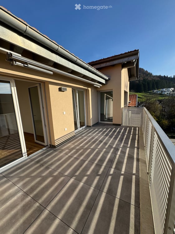Magnifique appartement 3.5 neuf dans PPE à La Roche 3