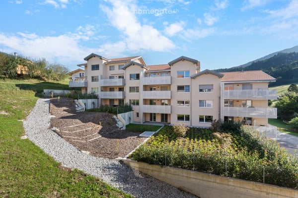 Magnifique appartement 3.5 neuf dans PPE à La Roche 1
