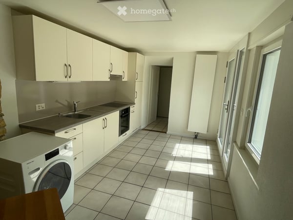 Chambre, cuisine, salle de bain et jardin 3