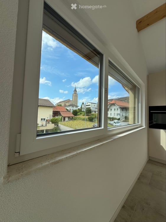 4½-Zimmer-Galeriewohnung in Wünnewil zu vermieten 2