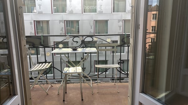 Chambre avec balcon 2