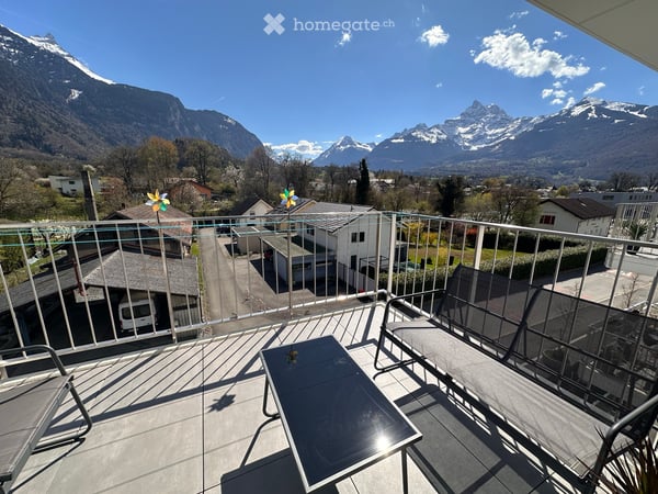 Reprise de bail au 1er novembre 2026   2,5 pièces 60m2 2
