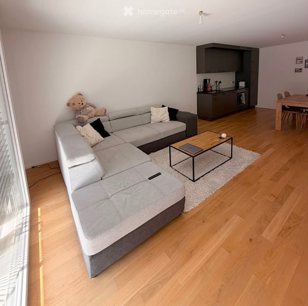 Sierre bel appartement 3.5 pièces à 2 minutes de la gare 2