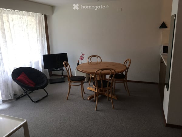 Chaleureux 2,5 pièces meublé et équipé (incl. place de parc) 1