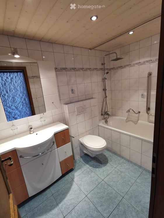 Courtedoux à louer / duplex de 7,5 pièces (216 m²) 2