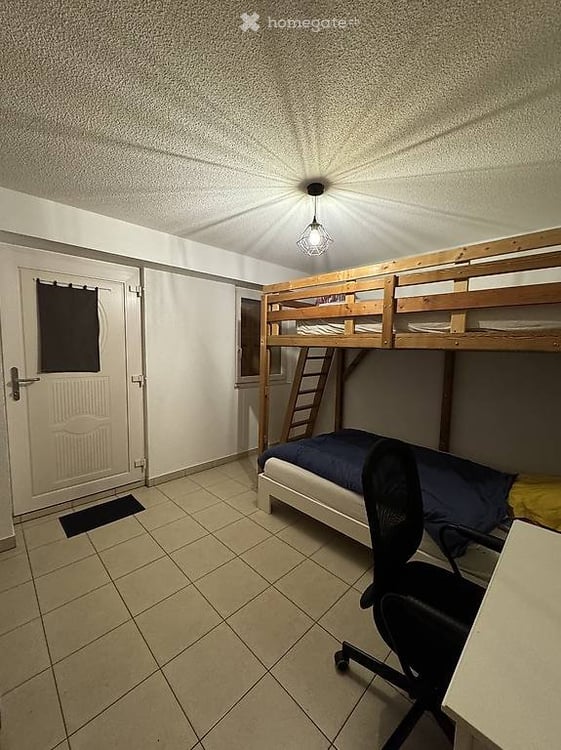 Colocation à Martigny avec entrée et salle de bain privée 2