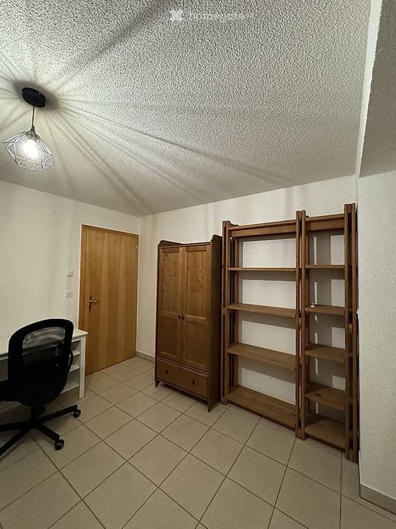 Colocation à Martigny avec entrée et salle de bain privée 3