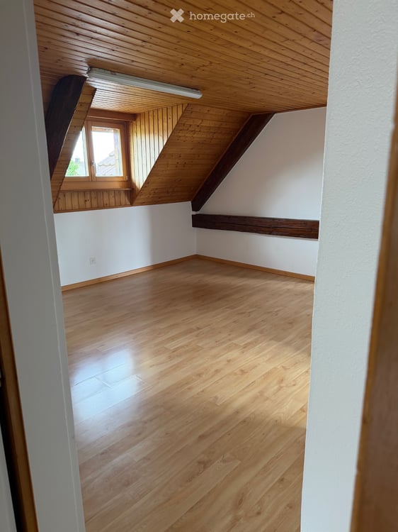 2 1/2 Zimmer Wohnung in Cordast 5