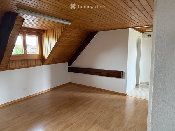 2 1/2 Zimmer Wohnung in Cordast 3