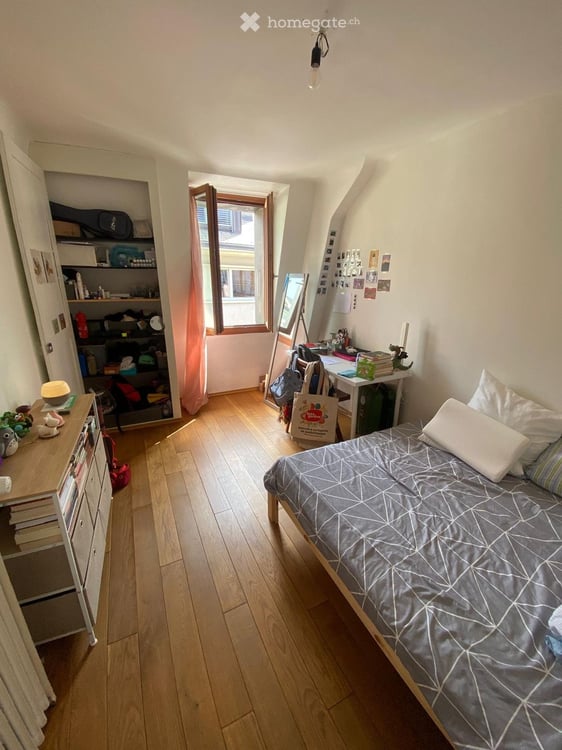 Room for rent in Sion (shared flat)- From Novemeber 1