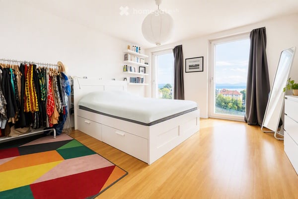 Duplex 33 m², dernier étage, terrasse sud, vue Alpes & lac 2
