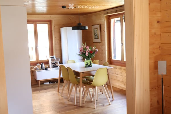 Grand appartement rénové de 110 m² à Evolène village 1
