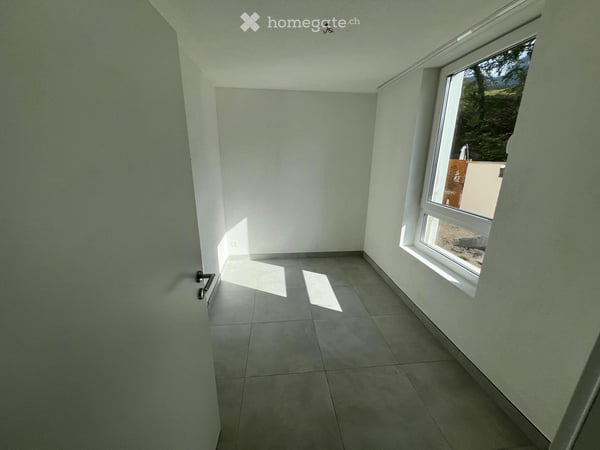 À LOUER : APPARTEMENT 3 PIÈCES ENTIÈREMENT RÉNOVÉ 4