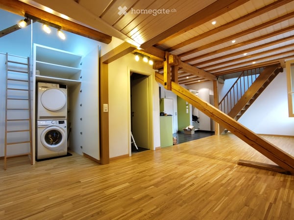 Appartement 3.5 en duplex - disponible au 01.12.26 2