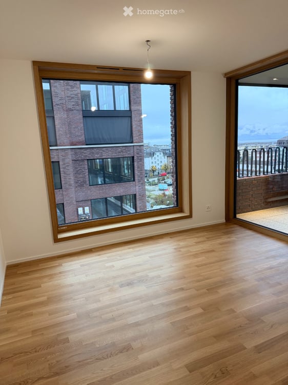 Studio de 50 m² avec loggia à Lausanne Malley 2660 CHF/mois 3