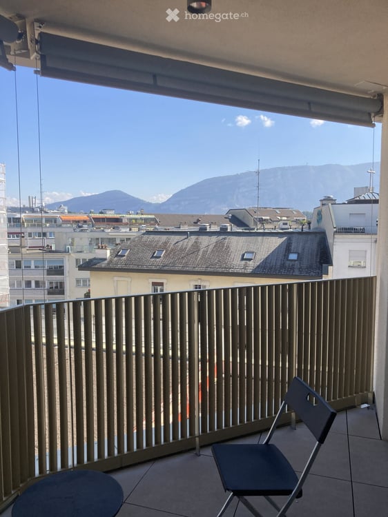 6 pièces 132 m2, 7e étage, 4 chambres, 2 balcons, vue Salève 2