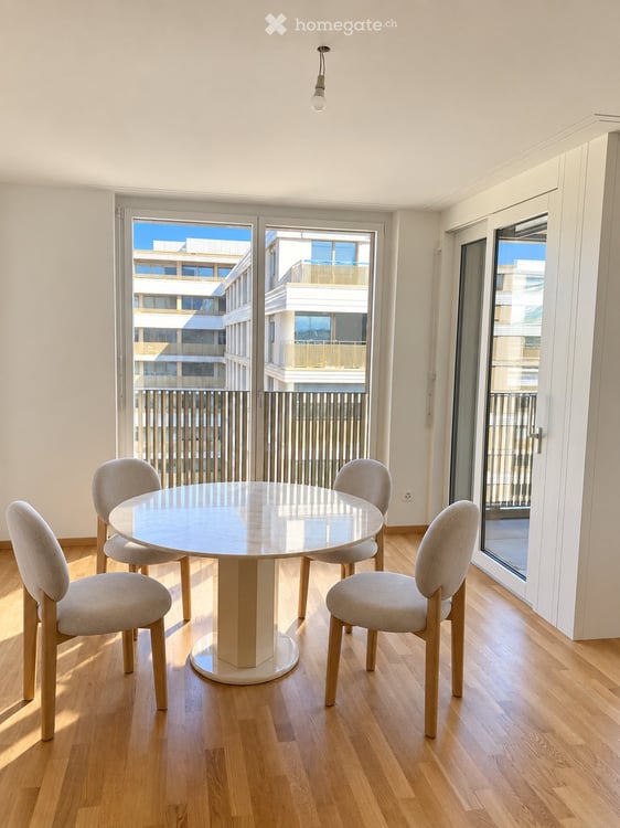 6 pièces 132 m2, 7e étage, 4 chambres, 2 balcons, vue Salève 4