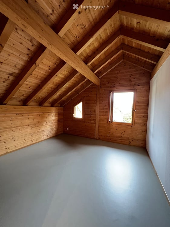 2.5 Zimmer Dachwohnung in Wileroltigen mit viel Charme 5