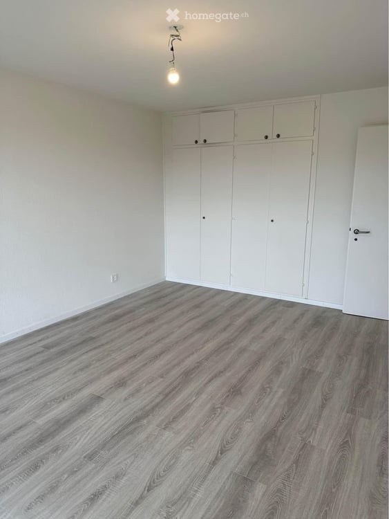 Bel appartement 2 1/2 pcs avec vue sur le lac de Neuchâtel 3